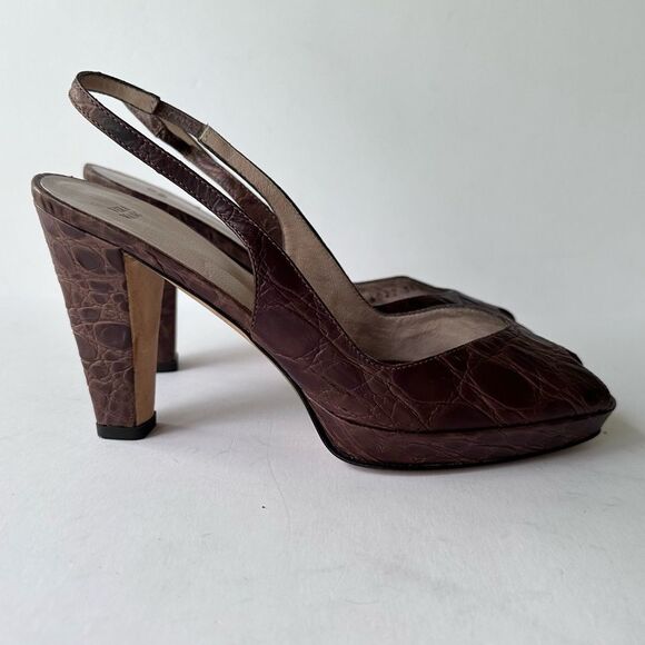 Vera Wang Collection Chocolate Brown Crocodile Slingback Peep Toe Heels - Picture 7 of 14